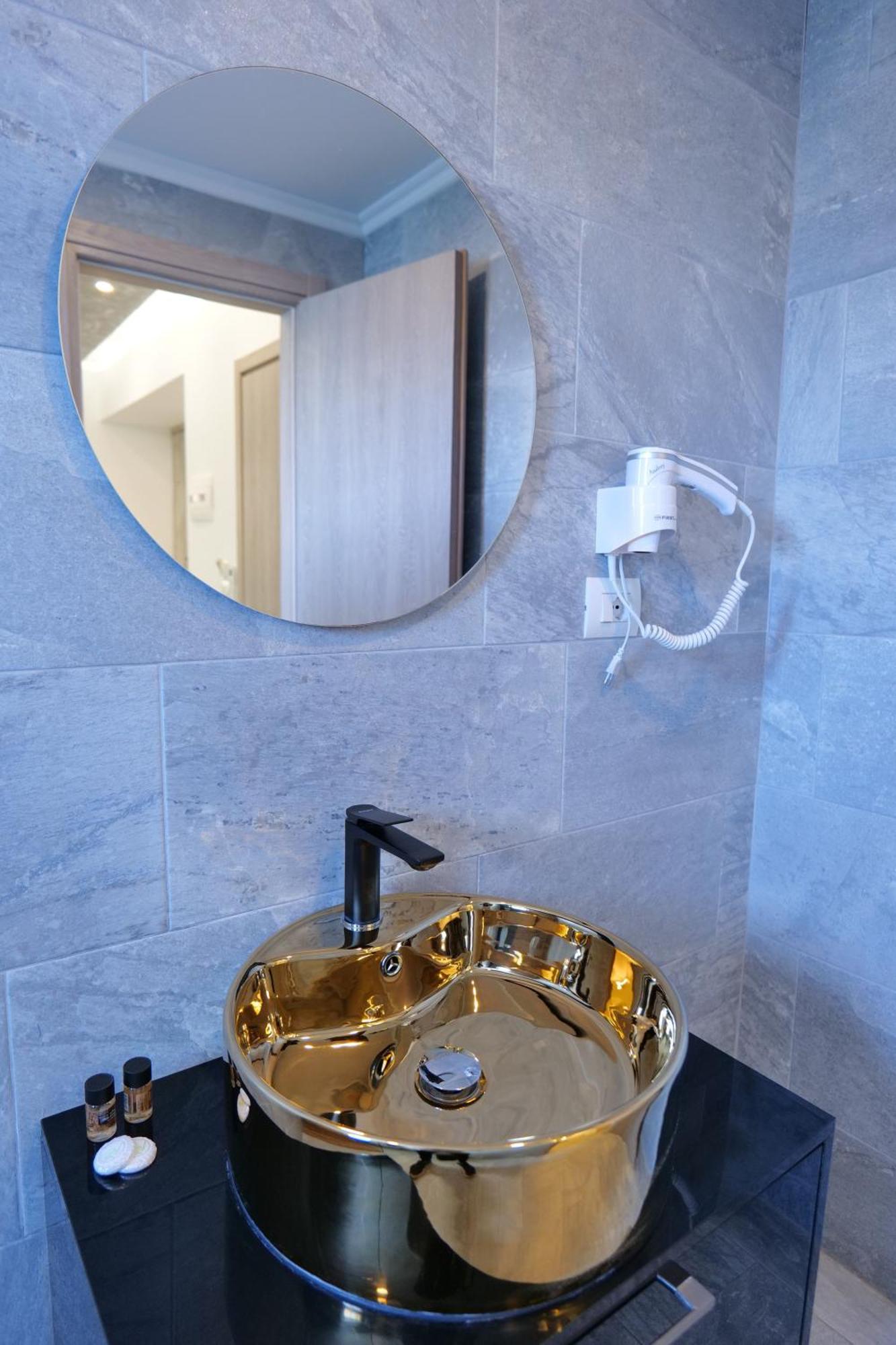 Kuburi Hotel Ksamil Zewnętrze zdjęcie