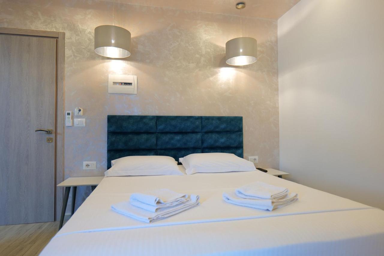 Kuburi Hotel Ksamil Zewnętrze zdjęcie